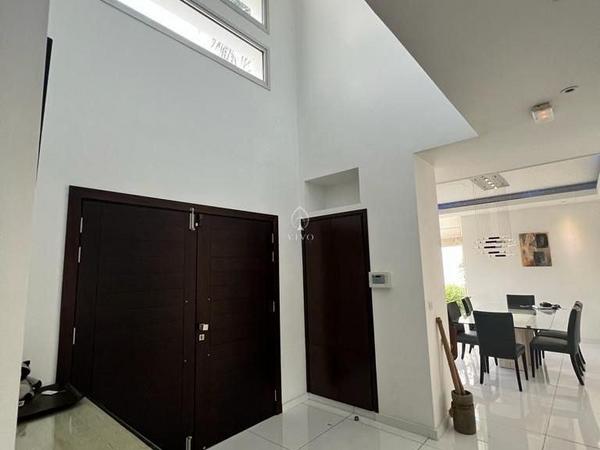 8 bedroom detached house for sale agios athanasios limassol 980387 image 6259427