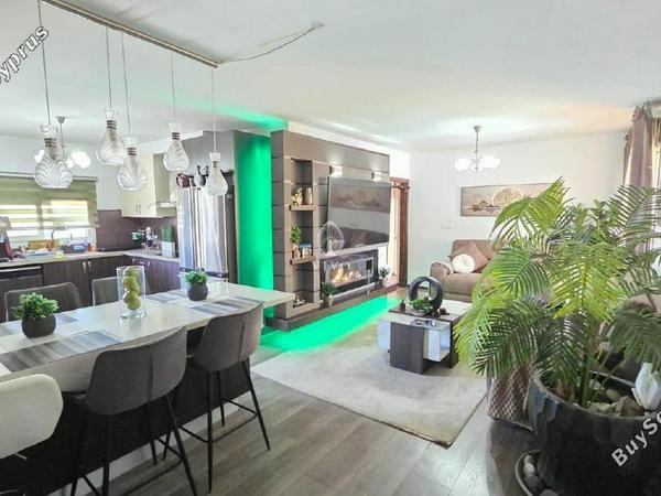 3 bedroom apartment for sale kato polemidia limassol 8705687 image 16283058