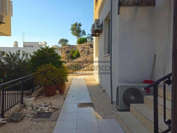 3 bedroom apartment sold tombs of the kings paphos 8736887 image 16521275