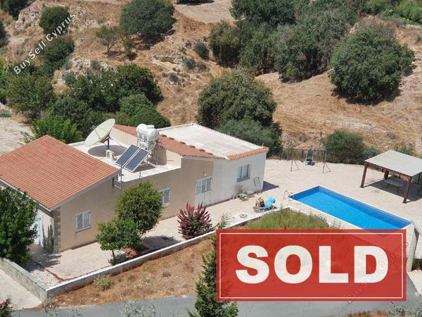 3 bedroom detached house sold akoursos paphos 929887 image 818363