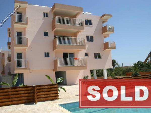 2 bedroom apartment sold deryneia famagusta 229097 image 266096