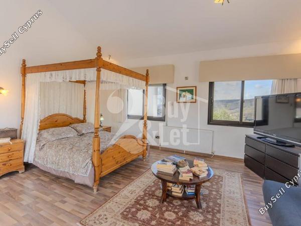 7 bedroom detached house for sale foinikaria limassol 1614497 image 12583248