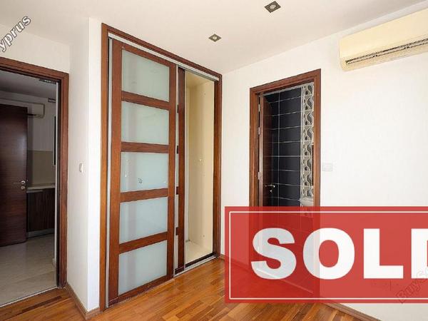6 bedroom detached house sold dromolaxia larnaca 7814797 image 10646783