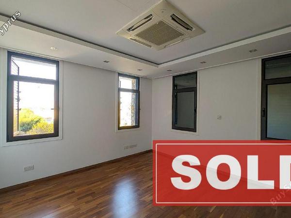 6 bedroom detached house sold dromolaxia larnaca 7814797 image 10646794