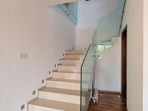 6 bedroom detached house sold dromolaxia larnaca 7814797 image 10646795