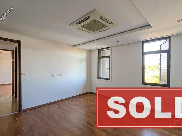 6 bedroom detached house sold dromolaxia larnaca 7814797 image 10646805