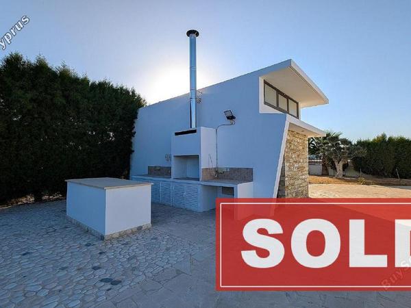 6 bedroom detached house sold dromolaxia larnaca 7814797 image 10646809