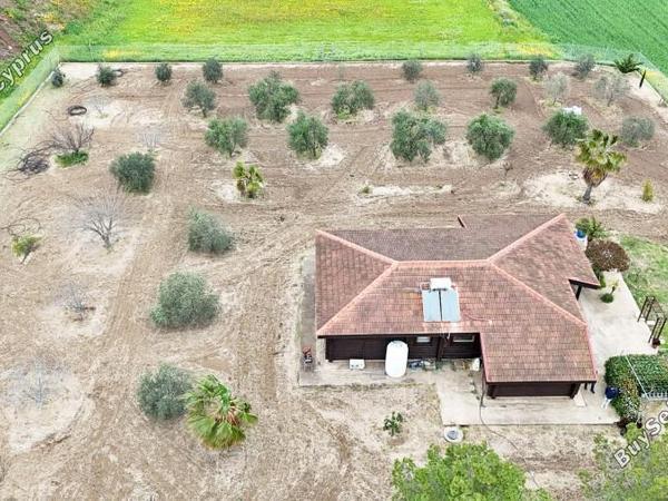 3 bedroom bungalow for sale troulloi larnaca 8381997 image 14760172