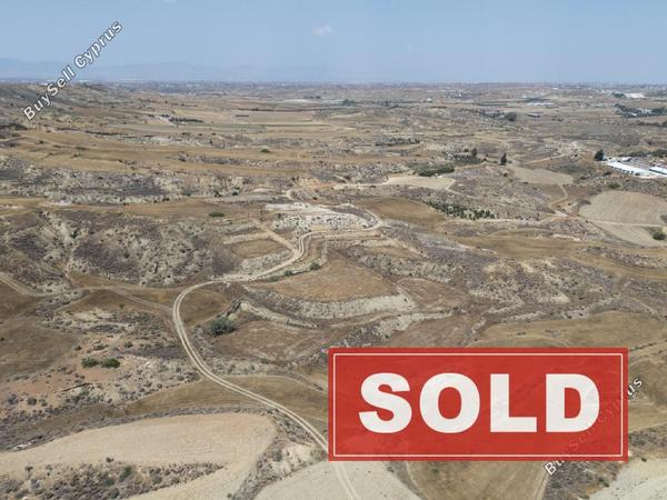 land sold arediou nicosia 1279108 image 6999964