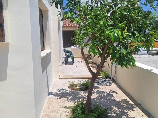 2 bedroom maisonette for rent pervolia larnaca 8972608 image 17895893
