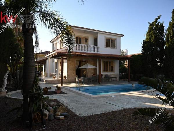 4 bedroom apartment for sale pervolia larnaca 8620608 image 16157389