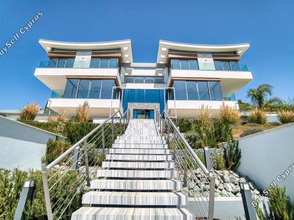 7 bedroom detached house for sale coral bay paphos 7736908 image 10184861