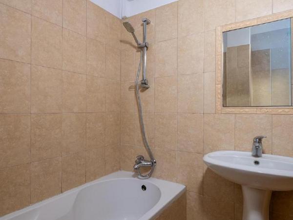 2 bedroom apartment sold agioi omologitai nicosia 8429118 image 16061594