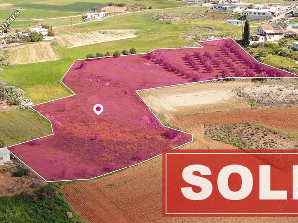land sold palaiometocho nicosia 1368818 image 2819462