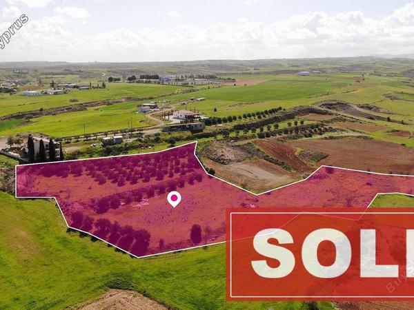land sold palaiometocho nicosia 1368818 image 2819495