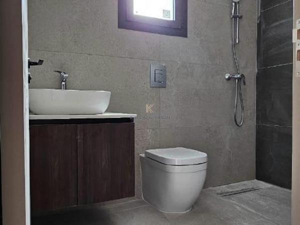 2 bedroom apartment for sale faneromeni larnaca 1433918 image 14050005