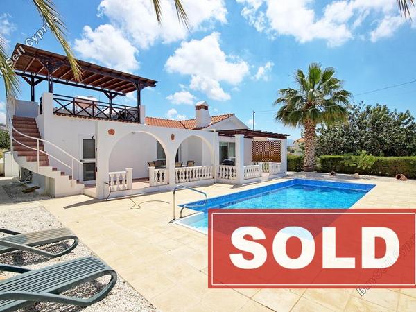 3 bedroom bungalow sold peyia paphos 618228 image 302355