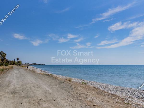 2 bedroom semi detached house for rent pervolia larnaca 8633328 image 16819754