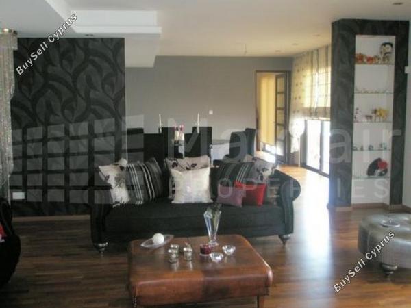 6 bedroom detached house for sale dromolaxia larnaca 7870528 image 11378172