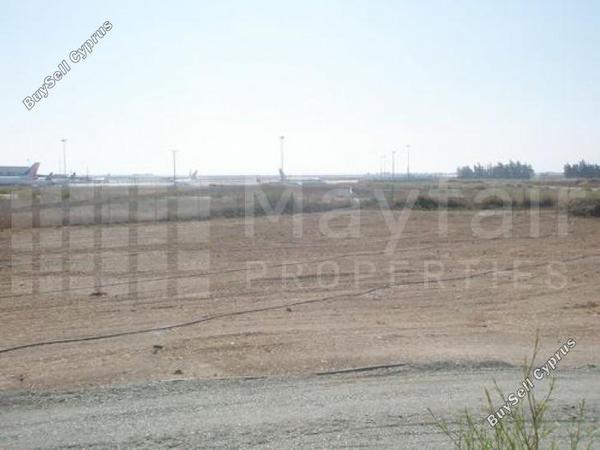 6 bedroom detached house for sale dromolaxia larnaca 7870528 image 11378180