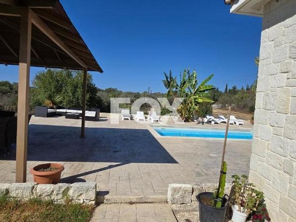 3 bedroom bungalow for sale lasa paphos 8869048 image 17229411