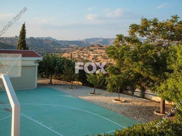 7 bedroom detached house for sale agios spyridonas limassol 1148148 image 5503917