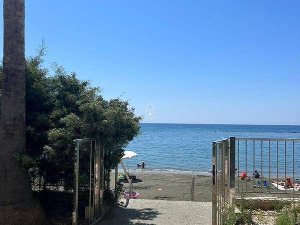 3 bedroom apartment for sale germasogeia limassol 979448 image 10397105