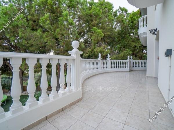 6 bedroom detached house for sale agia fyla limassol 7739648 image 12575925