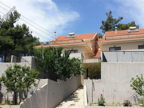 9 bedroom detached house for sale moniatis limassol 1543948 image 3833887