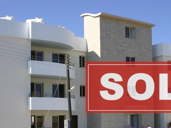 2 bedroom ground floor apartment sold agia triada famagusta 687058 image 412439