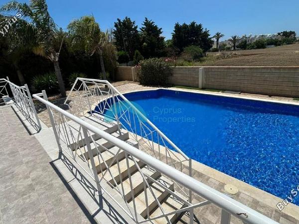 3 bedroom detached house for rent pervolia larnaca 7526358 image 16391411