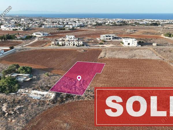 land sold paralimni famagusta 1498458 image 3623380