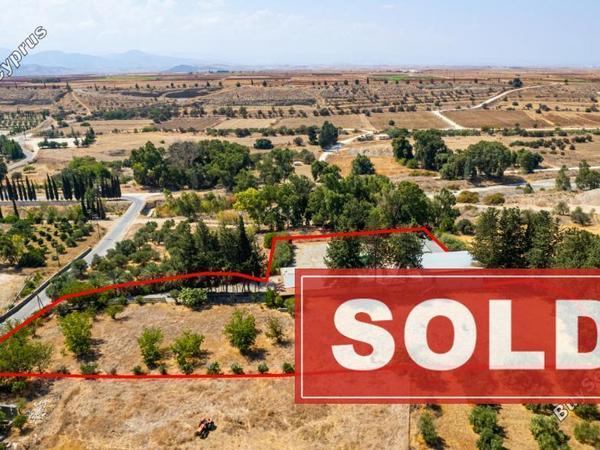 studio industrial building sold orounta nicosia 839758 image 3858038
