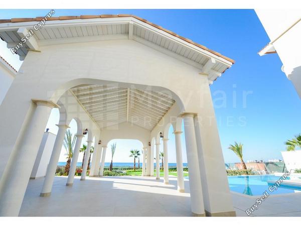6 bedroom detached house for sale chrysopolitissa larnaca 7872958 image 11388118
