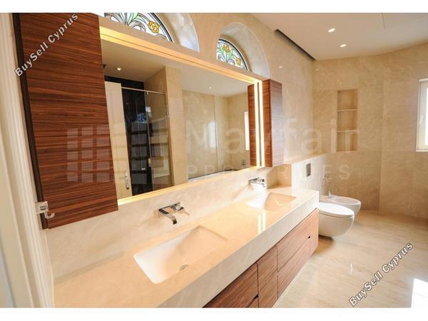 6 bedroom detached house for sale chrysopolitissa larnaca 7872958 image 11388123