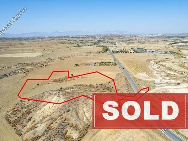 land sold marki nicosia 1113068 image 3758453