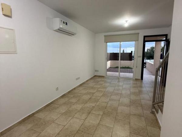 3 bedroom town house for sale oroklini larnaca 8333368 image 14353634