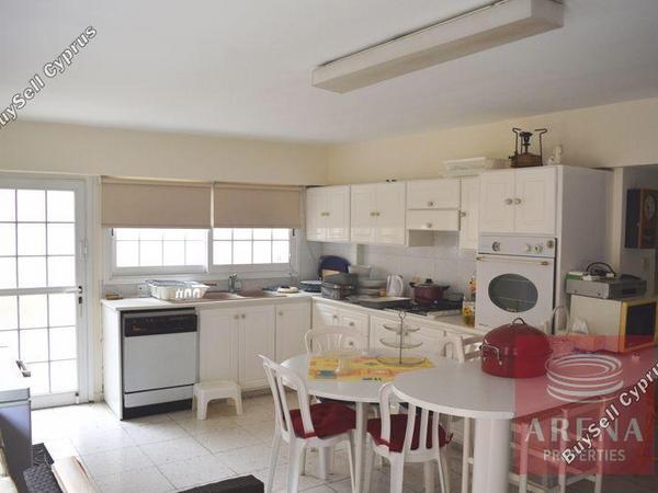 5 bedroom detached house for sale faneromeni larnaca 1411468 image 14372474