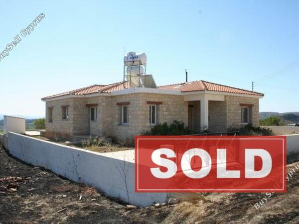 3 bedroom detached house sold stroumbi paphos 216668 image 82775