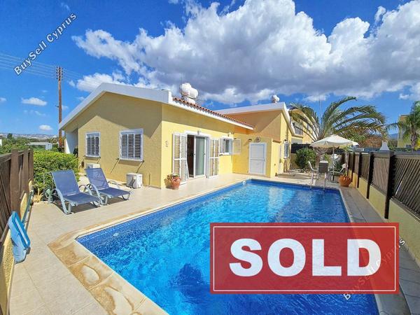 3 bedroom bungalow sold kissonerga paphos 848868 image 715174