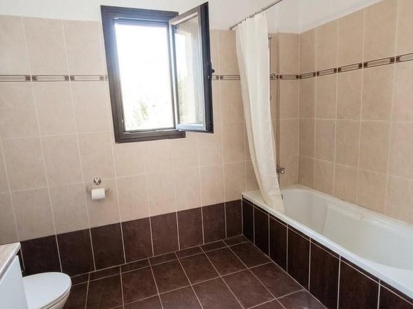 4 bedroom detached house for rent aradippou larnaca 8698868 image 16209559