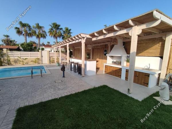 3 bedroom bungalow for sale pervolia larnaca 1896578 image 13085576