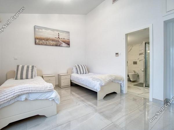 4 bedroom bungalow for sale sea caves peyia paphos 7734778 image 12539156