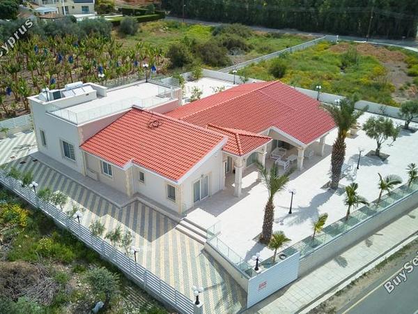 4 bedroom bungalow for sale sea caves peyia paphos 7734778 image 12539171
