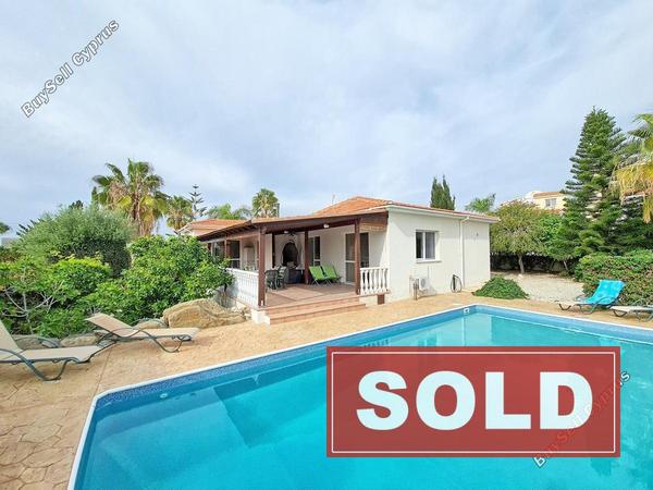 3 bedroom bungalow sold sea caves peyia paphos 956988 image 864425