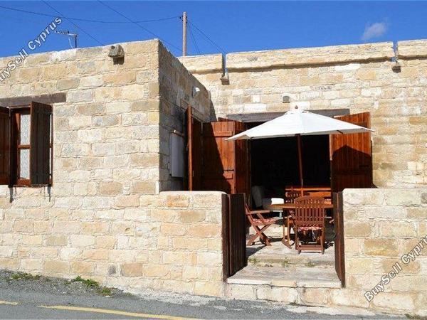 1 bedroom semi detached house for sale apsiou limassol 1725198 image 4625470
