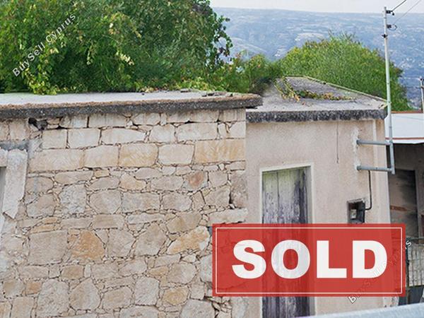 1 bedroom bungalow sold drimou paphos 7960398 image 11416753