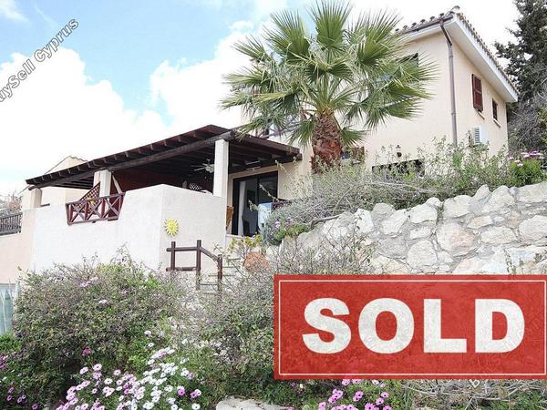 2 bedroom detached house sold tala paphos 228398 image 251452