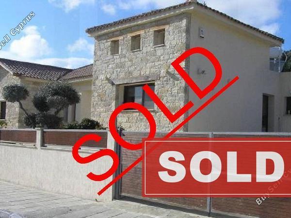 3 bedroom detached house sold foinikaria limassol 7718498 image 14604284