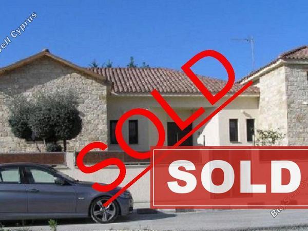 3 bedroom detached house sold foinikaria limassol 7718498 image 14604285